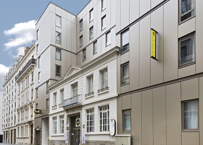 HOTEL LYON Centre Perrache BerthelotBB Hotel